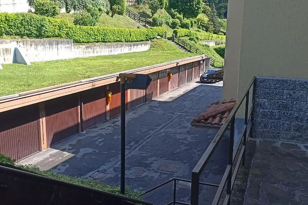 Apartment Stupendo Appartamento Vista Lago Ranzanico