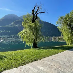 Lakeden Appartamento